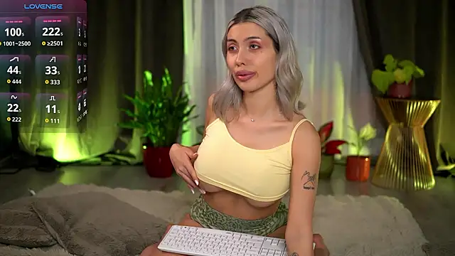 AudreyZanne online show from March 17, 9:35 am