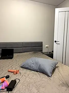 zarina3003 online show from November 24, 8:00 pm