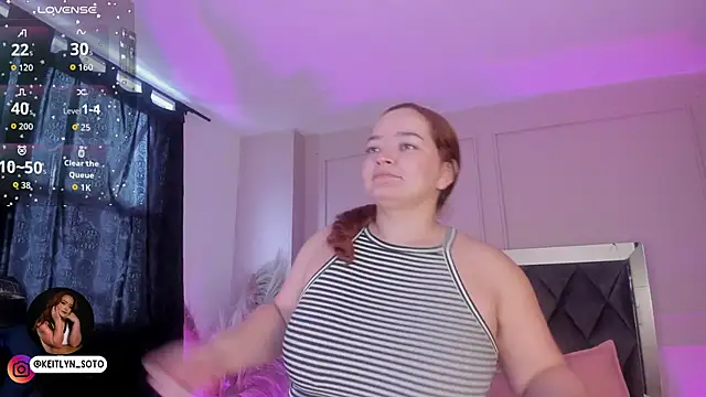 Snapshot of keitlynsoto chatting on September 20, 12:25 pm keitlynsoto online show from September 20, 12:25 pm