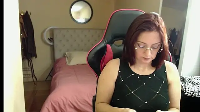 Snapshot of Carol_Scottt chatting on September 17, 5:55 pm Carol Scottt online show from September 17, 5:55 pm