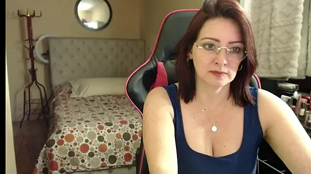 Snapshot of Carol_Scottt chatting on October 23, 9:43 pm Carol Scottt online show from October 23, 9:43 pm