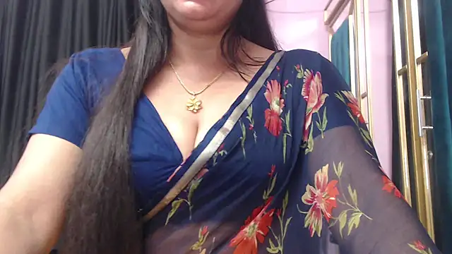 Snapshot of Mehzabin-130 chatting on October 13, 4:42 pm Mehzabin-130 online show from October 13, 4:42 pm