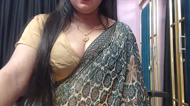 Snapshot of Mehzabin-130 chatting on October 17, 5:27 pm Mehzabin-130 online show from October 17, 5:27 pm