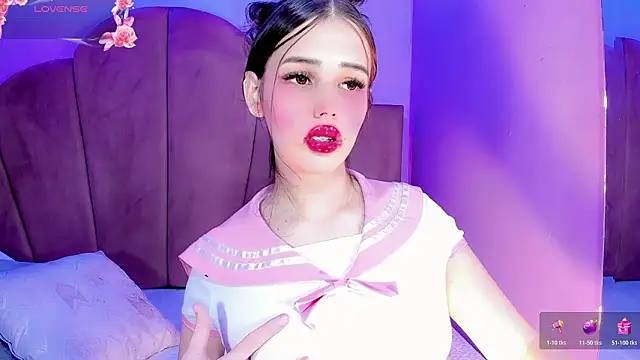 ValeriaAguilar online show from March 29, 11:59 pm