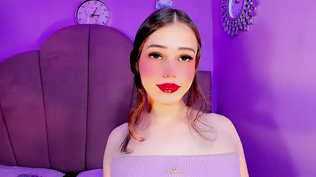 Snapshot of ValeriaAguilar chatting on September 23, 10:08 pm ValeriaAguilar online show from September 23, 10:08 pm