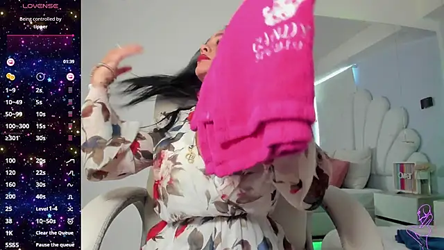 ginebra ness online show from October 23, 1:17 pm