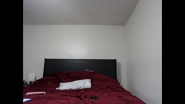 QueenLolaX online show from October 30, 5:43 am