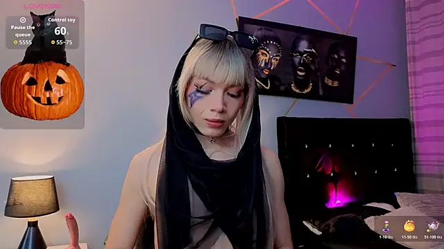 Snapshot of Megan_Do_Santos chatting on October 30, 9:27 pm Megan Do Santos online show from October 30, 9:27 pm