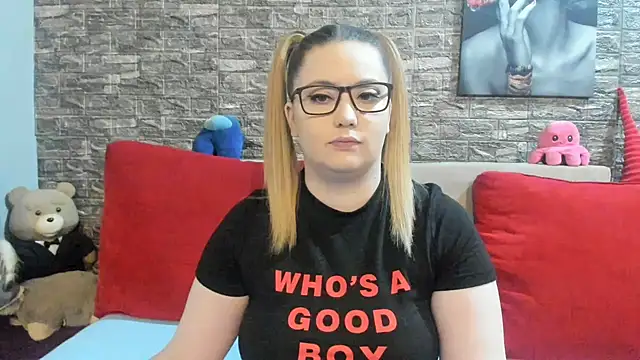 kalindahot online show from March 1, 9:25 pm