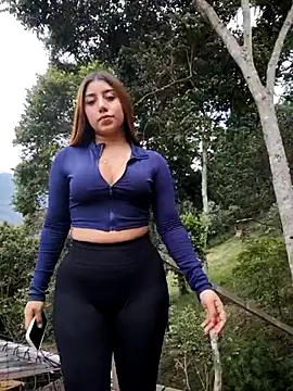 caro sweett online show from March 2, 8:04 pm