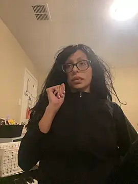 Snapshot of myloveforyouu chatting on October 14, 2:03 am myloveforyouu online show from October 14, 2:03 am