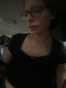 Snapshot of myloveforyouu chatting on September 25, 12:48 pm myloveforyouu online show from September 25, 12:48 pm