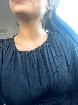 Snapshot of myloveforyouu chatting on September 27, 3:41 pm myloveforyouu online show from September 27, 3:41 pm