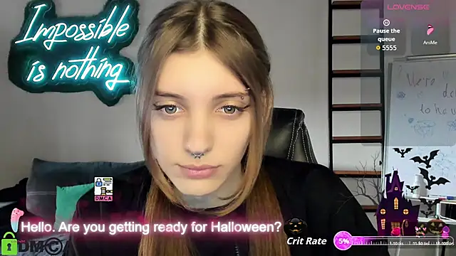 Snapshot of CherryBloom777 chatting on October 29, 7:56 am CherryBloom777 online show from October 29, 7:56 am