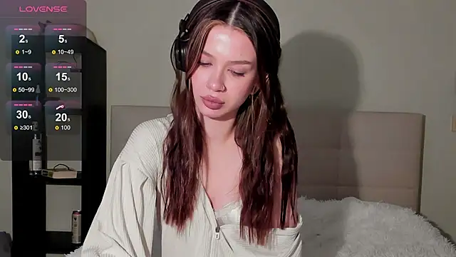 Tune Godness online show from October 8, 10:03 pm