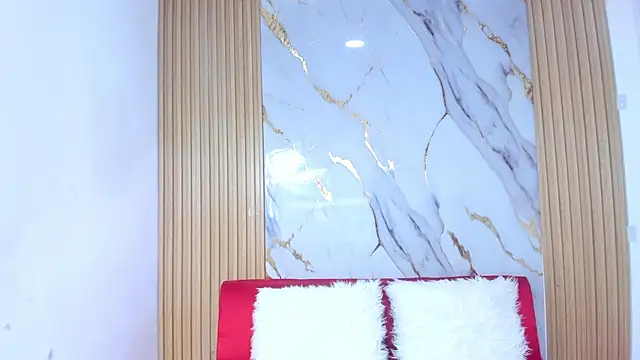 Luluu 08 online show from February 18, 1:10 pm