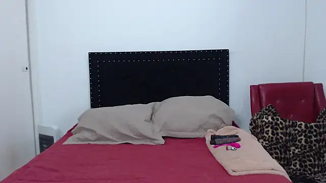 nathcollyns online show from October 11, 1:10 am