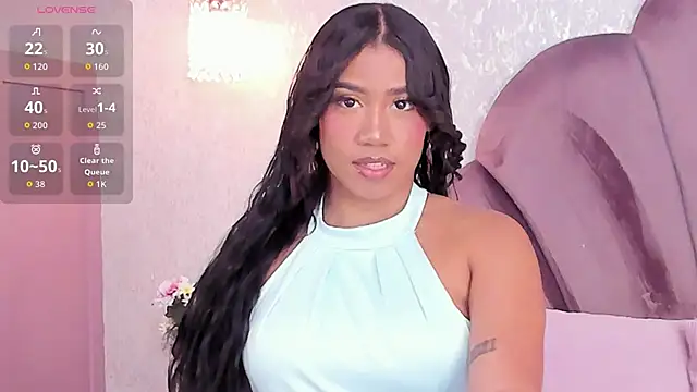 Snapshot of Salome_Diaz_ chatting on October 27, 3:35 am Salome Diaz online show from October 27, 3:35 am