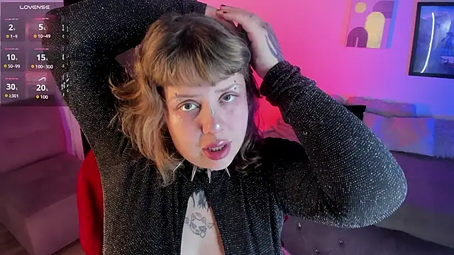 Snapshot of Sabrina_scarlett chatting on September 29, 5:23 am Sabrina scarlett online show from September 29, 5:23 am