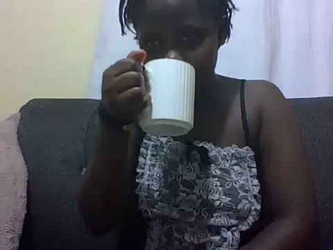 Sweetcecie01 online show from March 7, 3:57 am