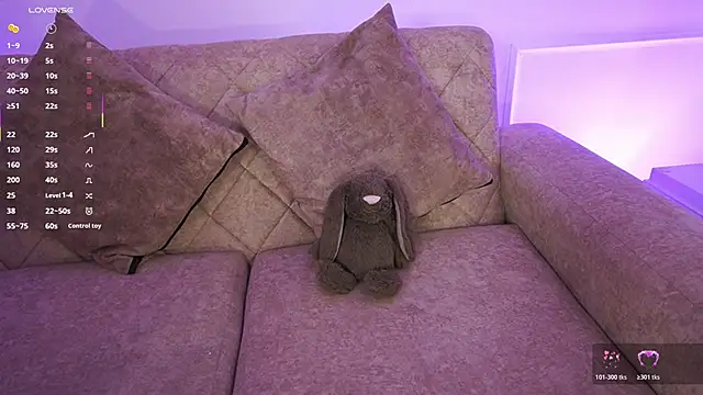 Anybuny online show from March 19, 1:04 pm