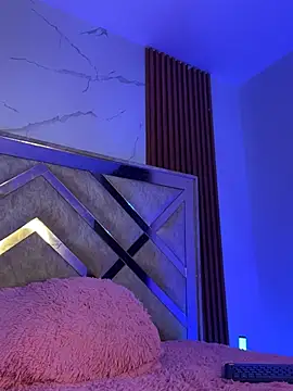 Kendy Wilkinson online show from February 13, 11:39 pm