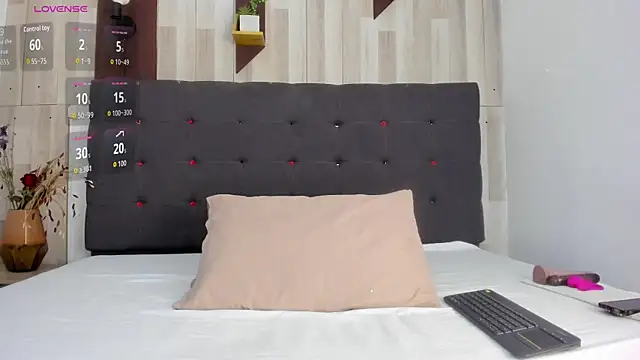 Snapshot of Anastasiapriest chatting on September 18, 11:53 am Anastasiapriest online show from September 18, 11:53 am