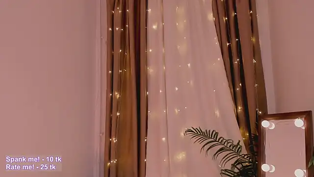 VioletMills online show from October 2, 4:06 am