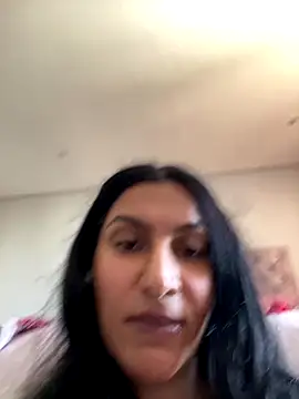 Snapshot of Indianbutter11 chatting on October 31, 5:42 am Indianbutter11 online show from October 31, 5:42 am