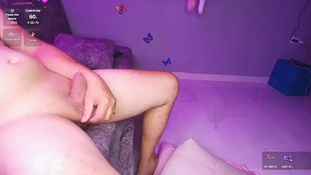 Sara and Lion online show from February 16, 7:36 pm