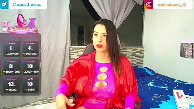 Scarlett Evanz online show from April 7, 12:56 am