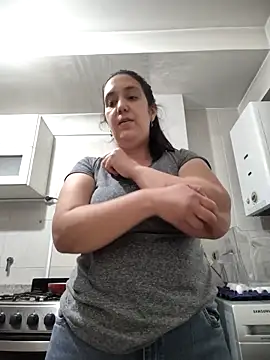 Snapshot of lulitasexy chatting on October 19, 1:40 am lulitasexy online show from October 19, 1:40 am