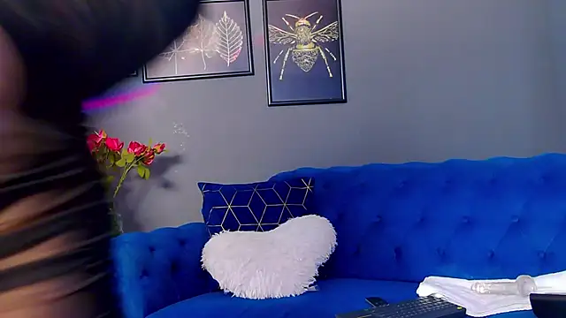 AnneHove online show from March 18, 5:34 am