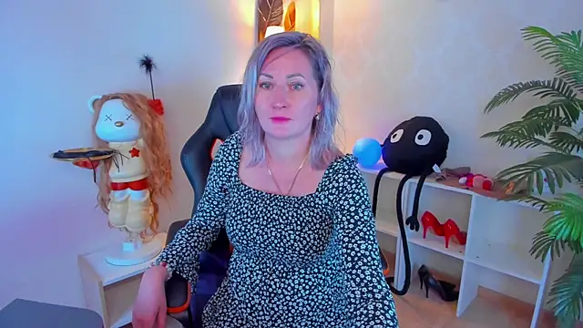 AriFleow online show from October 10, 11:48 am