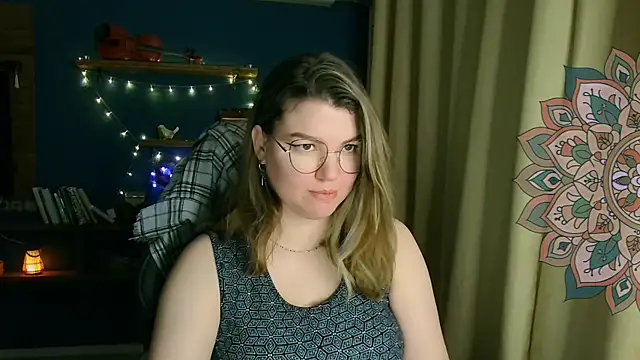 VioletteWay online show from November 16, 5:02 pm