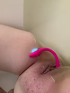 Mia Mayer online show from May 20, 1:19 pm