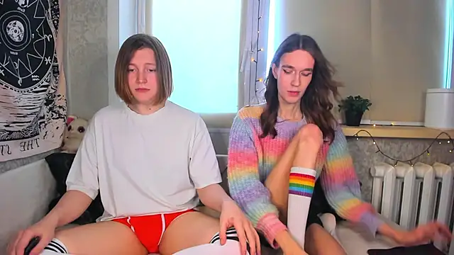 Calvin and Kevin online show from December 20, 8:29 am