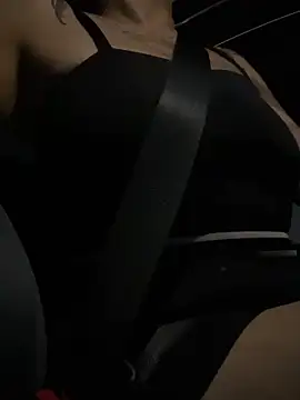 Snapshot of SafeinouterSpace chatting on October 18, 2:36 am SafeinouterSpace online show from October 18, 2:36 am