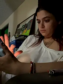 Snapshot of SafeinouterSpace chatting on September 25, 5:50 am SafeinouterSpace online show from September 25, 5:50 am