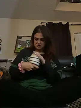 Snapshot of SafeinouterSpace chatting on September 19, 5:06 am SafeinouterSpace online show from September 19, 5:06 am