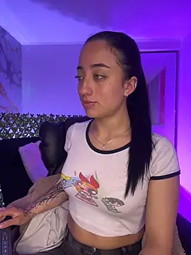 Ady 18 online show from March 10, 4:33 pm