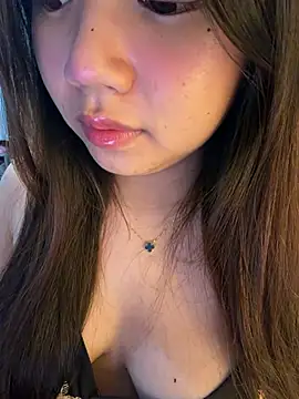 Hotellinh12 online show from July 2, 4:24 pm