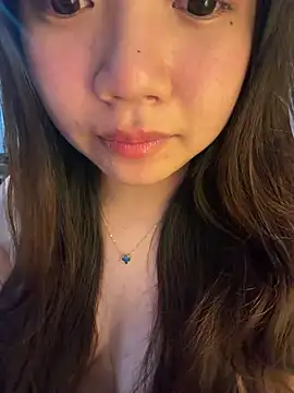 Hotellinh12 online show from August 2, 4:54 pm