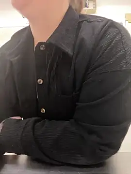 peachgirlmartyna online show from March 25, 3:04 pm