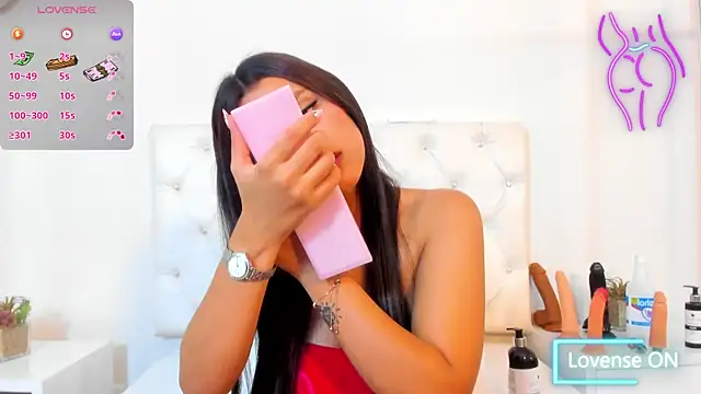 Snapshot of DulceColeman chatting on October 23, 7:31 pm DulceColeman online show from October 23, 7:31 pm