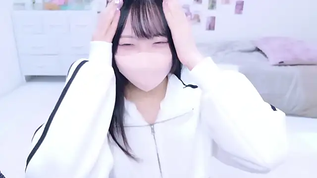 Suzu ch xx online show from October 19, 1:13 pm