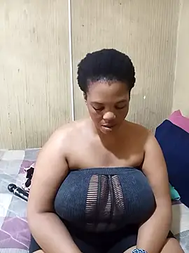 Snapshot of FreakyAngel3X chatting on November 1, 10:30 am FreakyAngel3X online show from November 1, 10:30 am