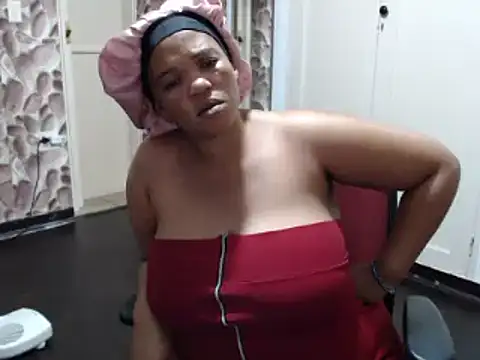 Snapshot of FreakyAngel3X chatting on September 27, 8:05 pm FreakyAngel3X online show from September 27, 8:05 pm