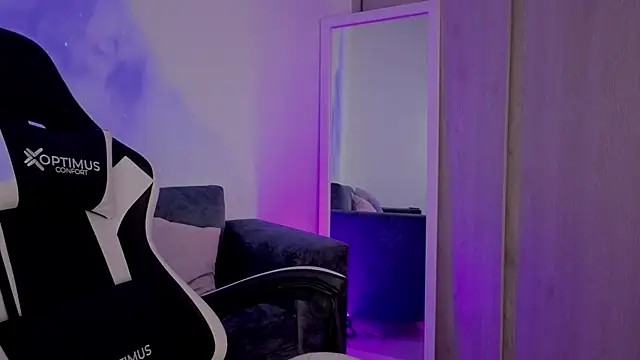 Alisa  walker online show from September 26, 10:07 pm