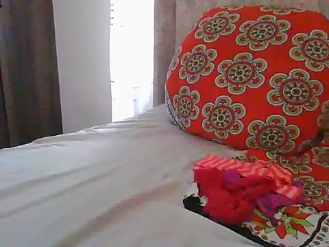 Sexy Villagegal online show from November 3, 6:39 am